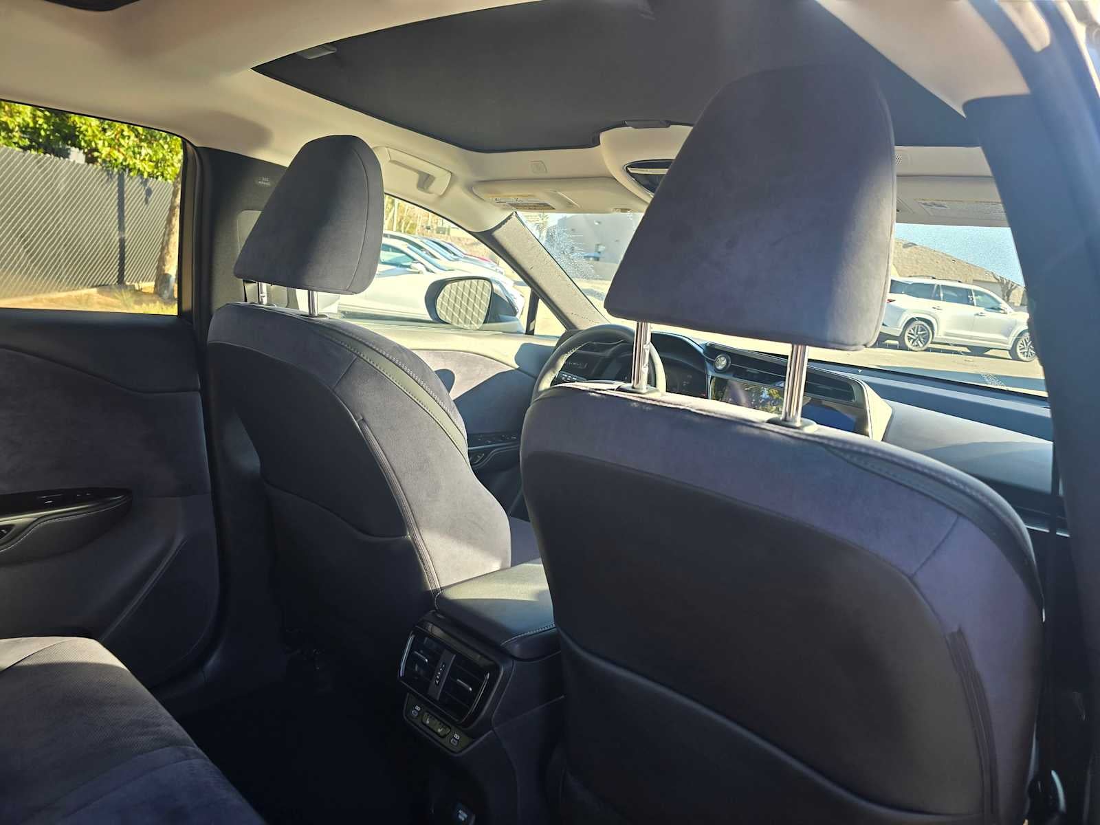 2023 Lexus RZ 450e AWD LUXURY