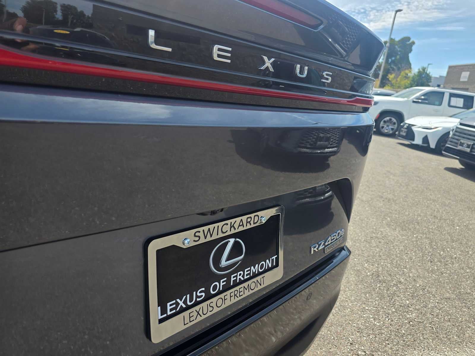 2023 Lexus RZ 450e AWD LUXURY