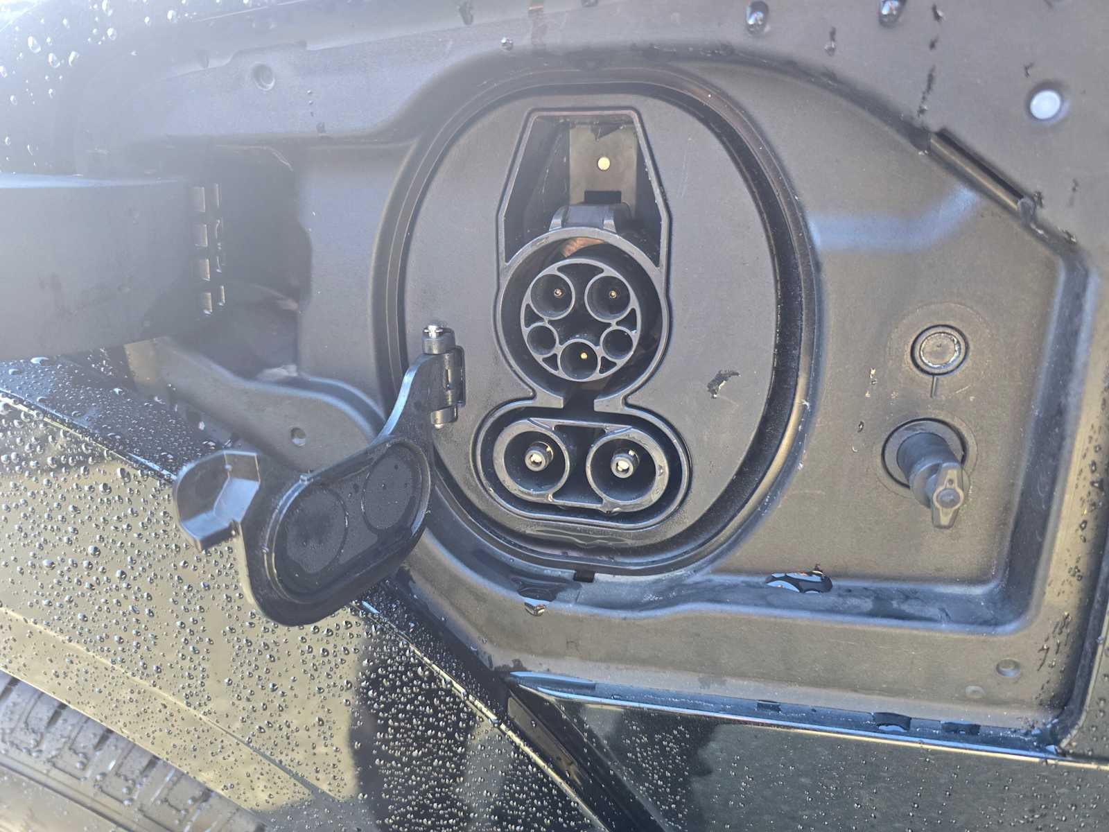 2023 Lexus RZ 450e Premium