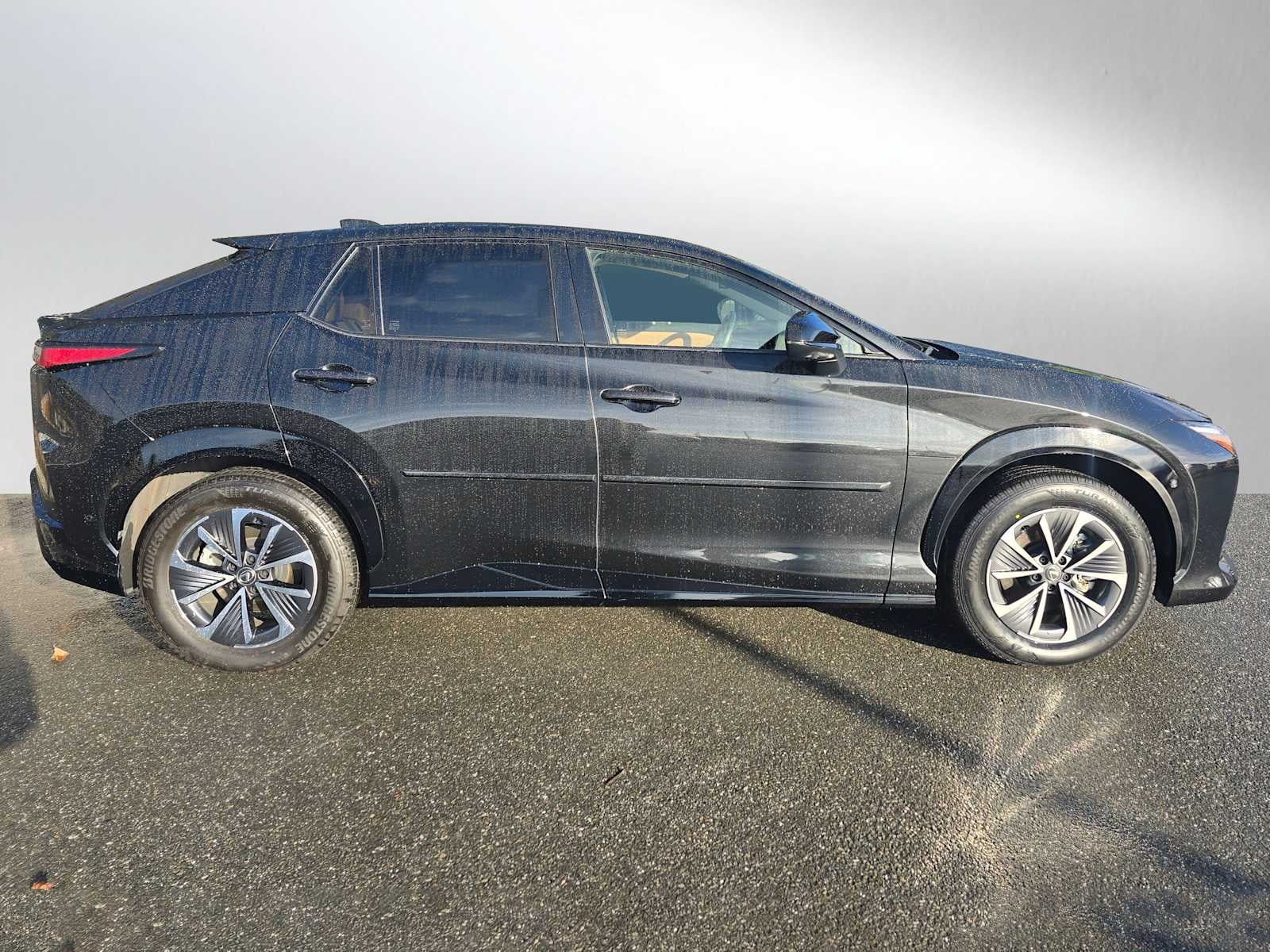 2023 Lexus RZ 450e Premium