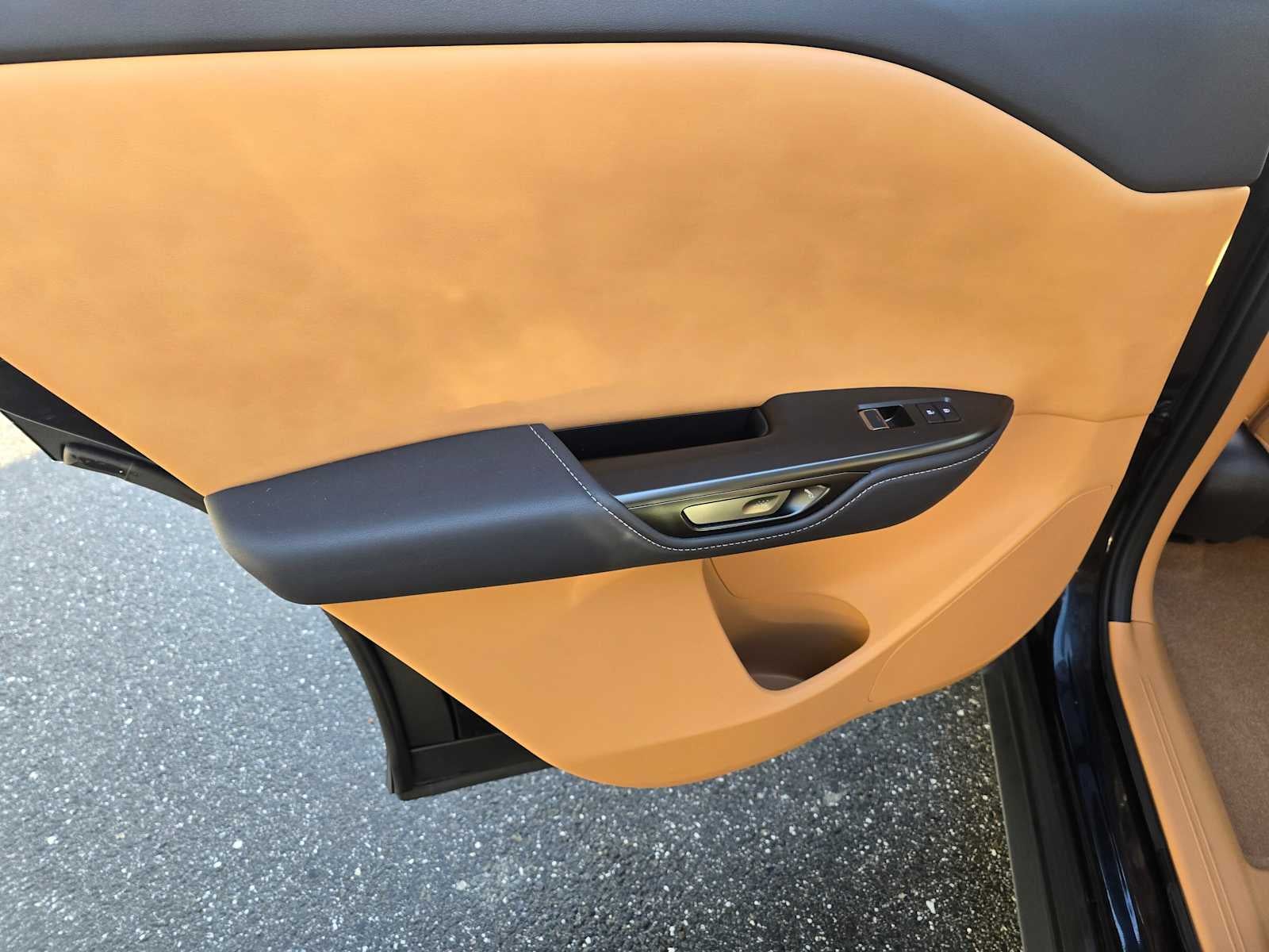 2023 Lexus RZ 450e Premium