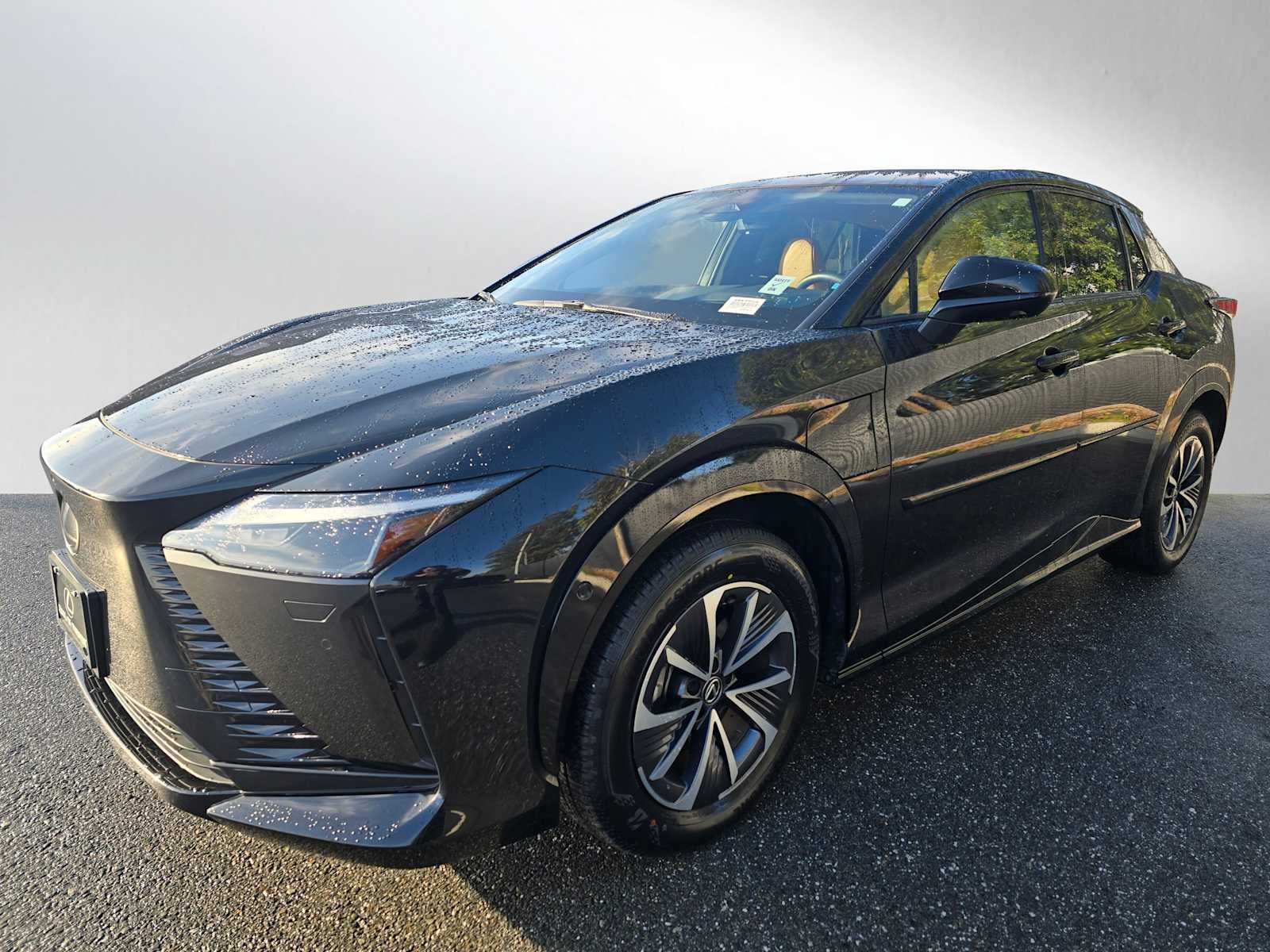 2023 Lexus RZ 450e Premium
