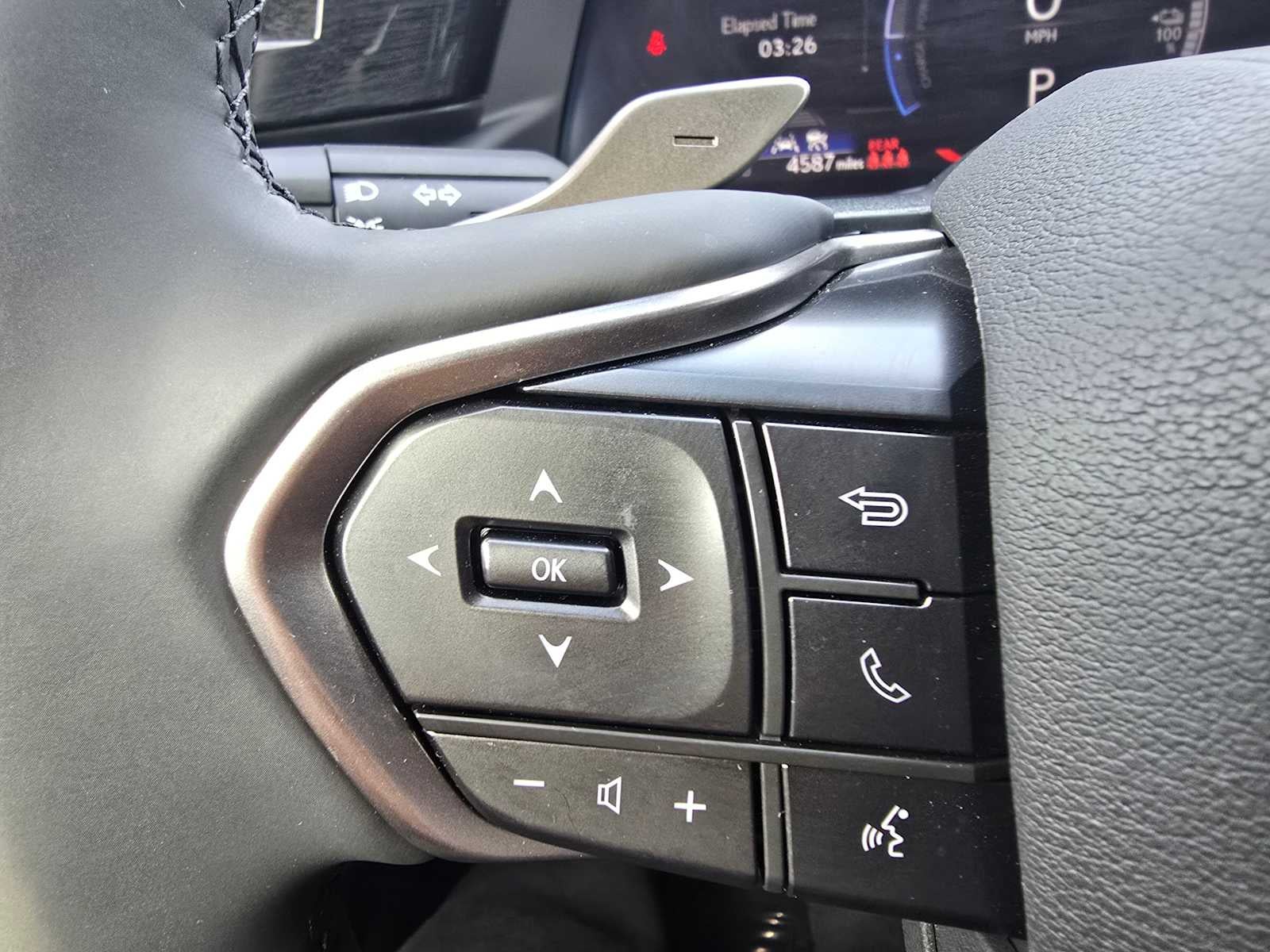 2025 Lexus RZ 450e RZ 300e