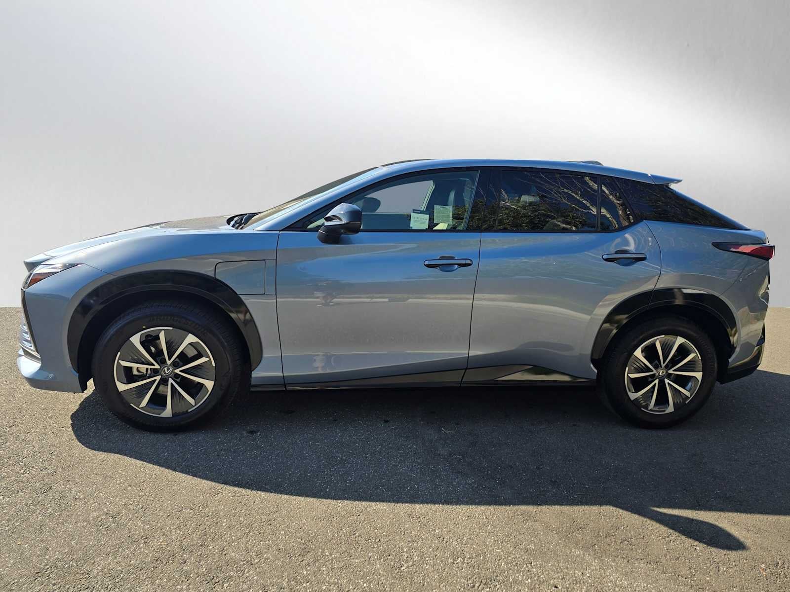 2024 Lexus RZ 300e PREMIUM