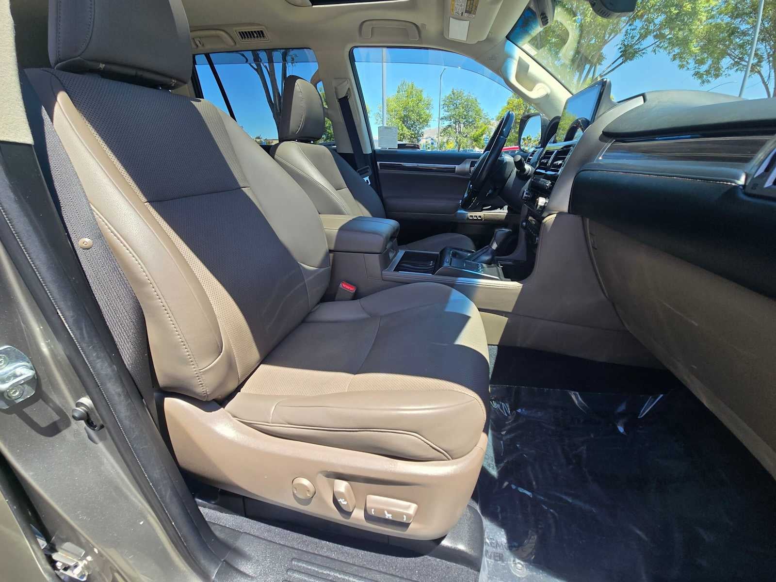 2023 Lexus GX 460 Premium