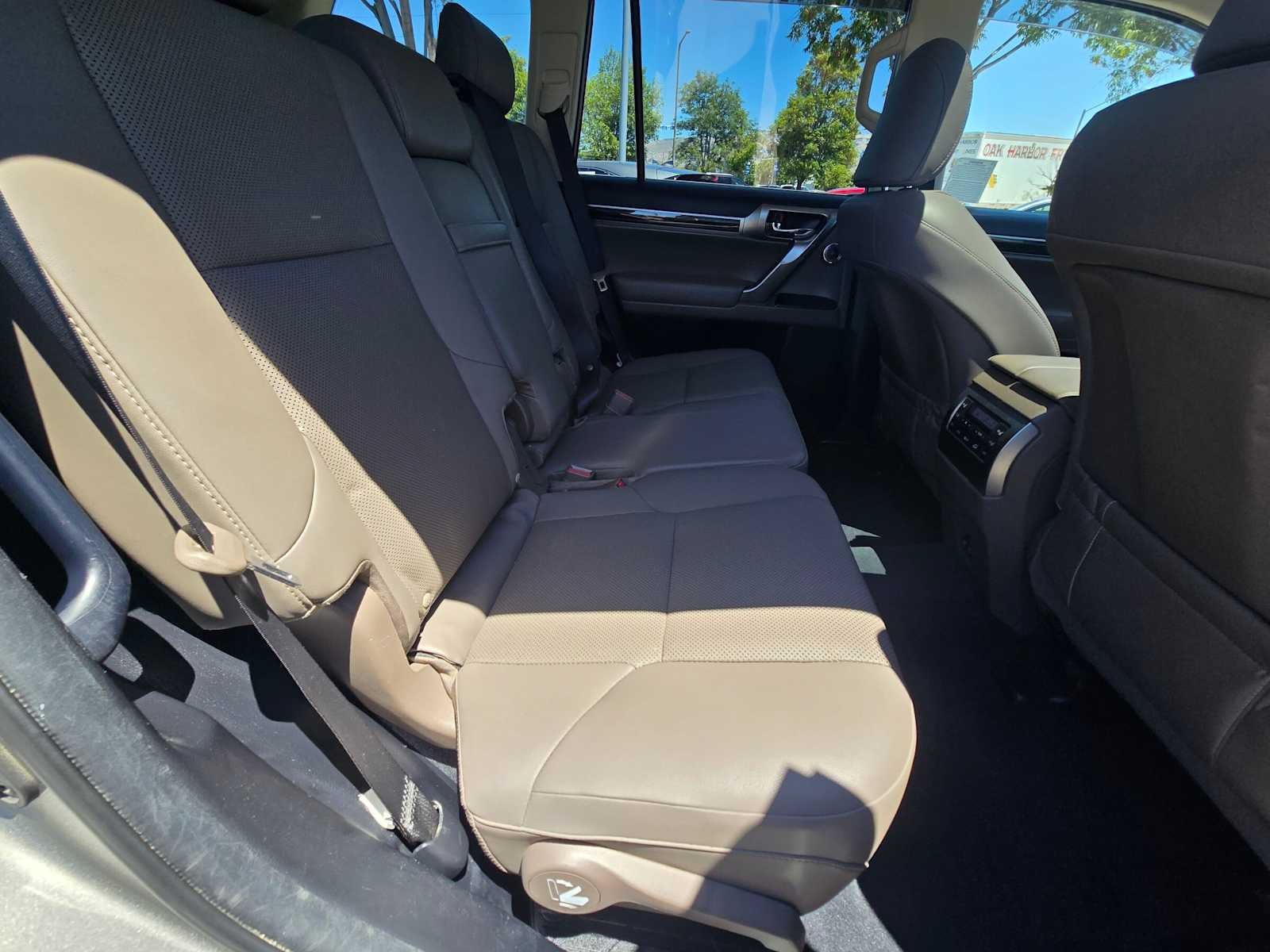 2023 Lexus GX 460 Premium