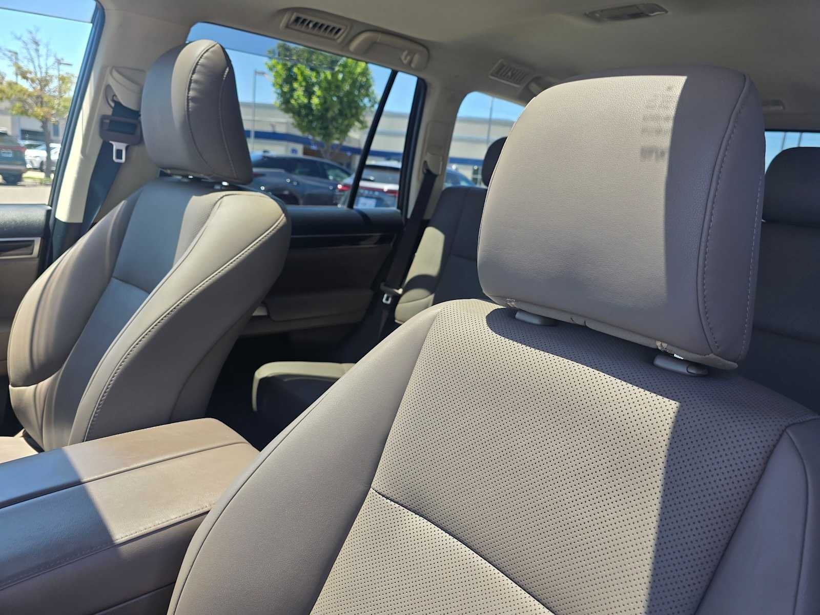 2023 Lexus GX 460 Premium