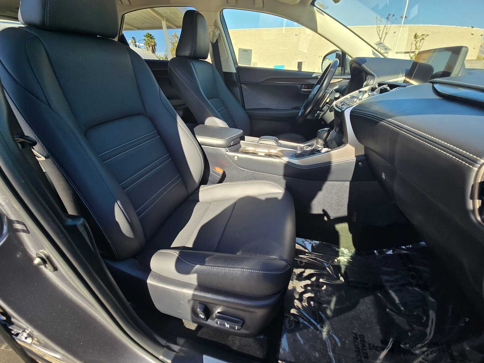 2021 Lexus NX 300 NX 300