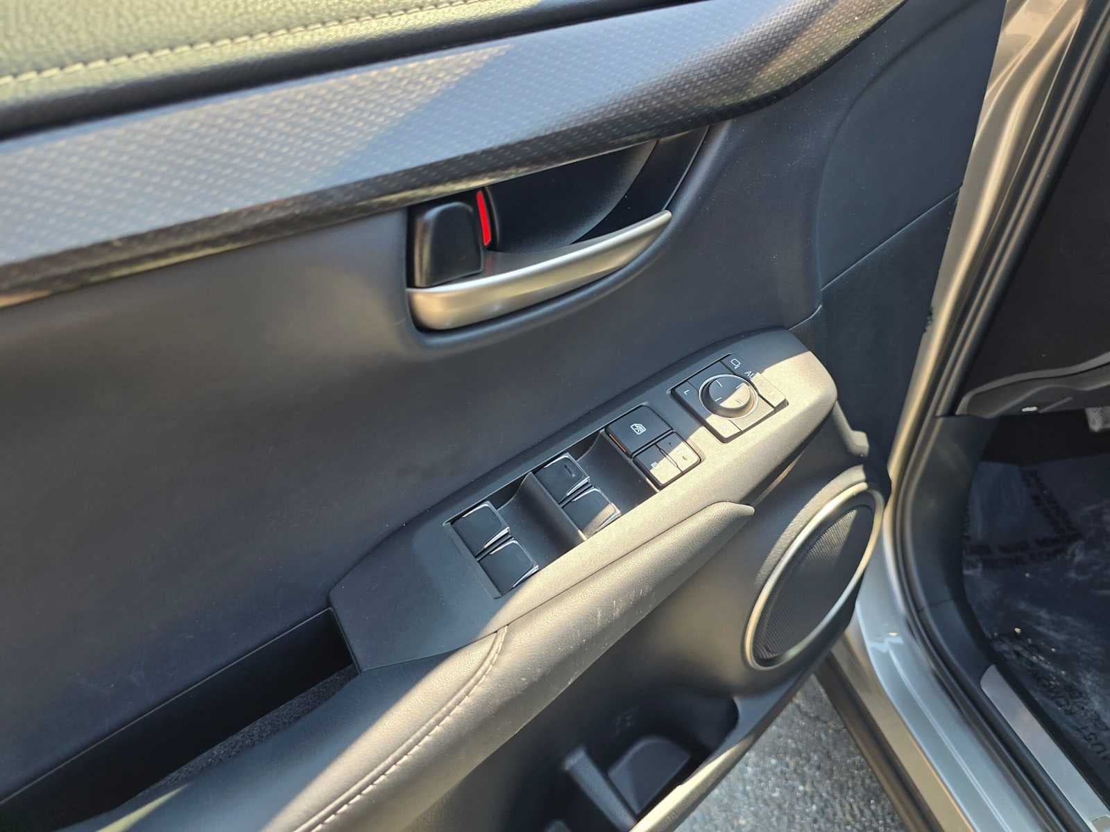 2021 Lexus NX 300 NX 300