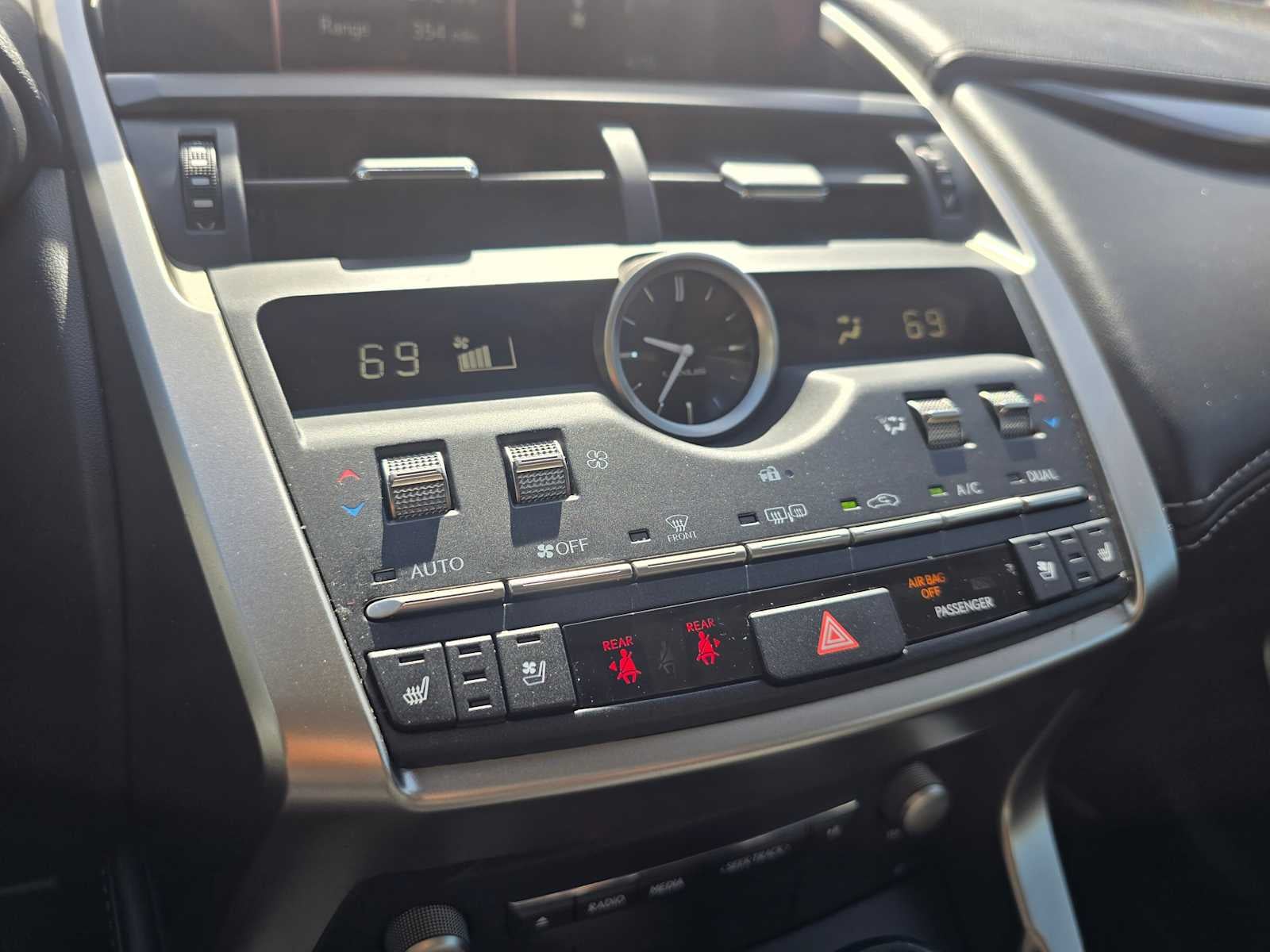 2021 Lexus NX 300h NX 300h