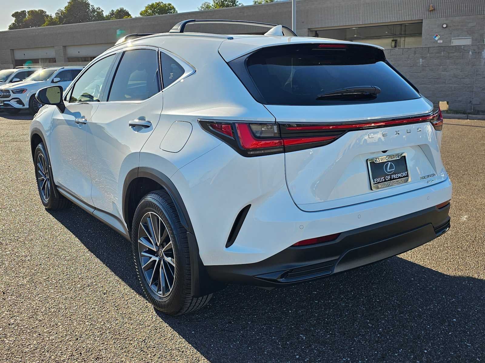 2026 Lexus NX 350h PREMIUM