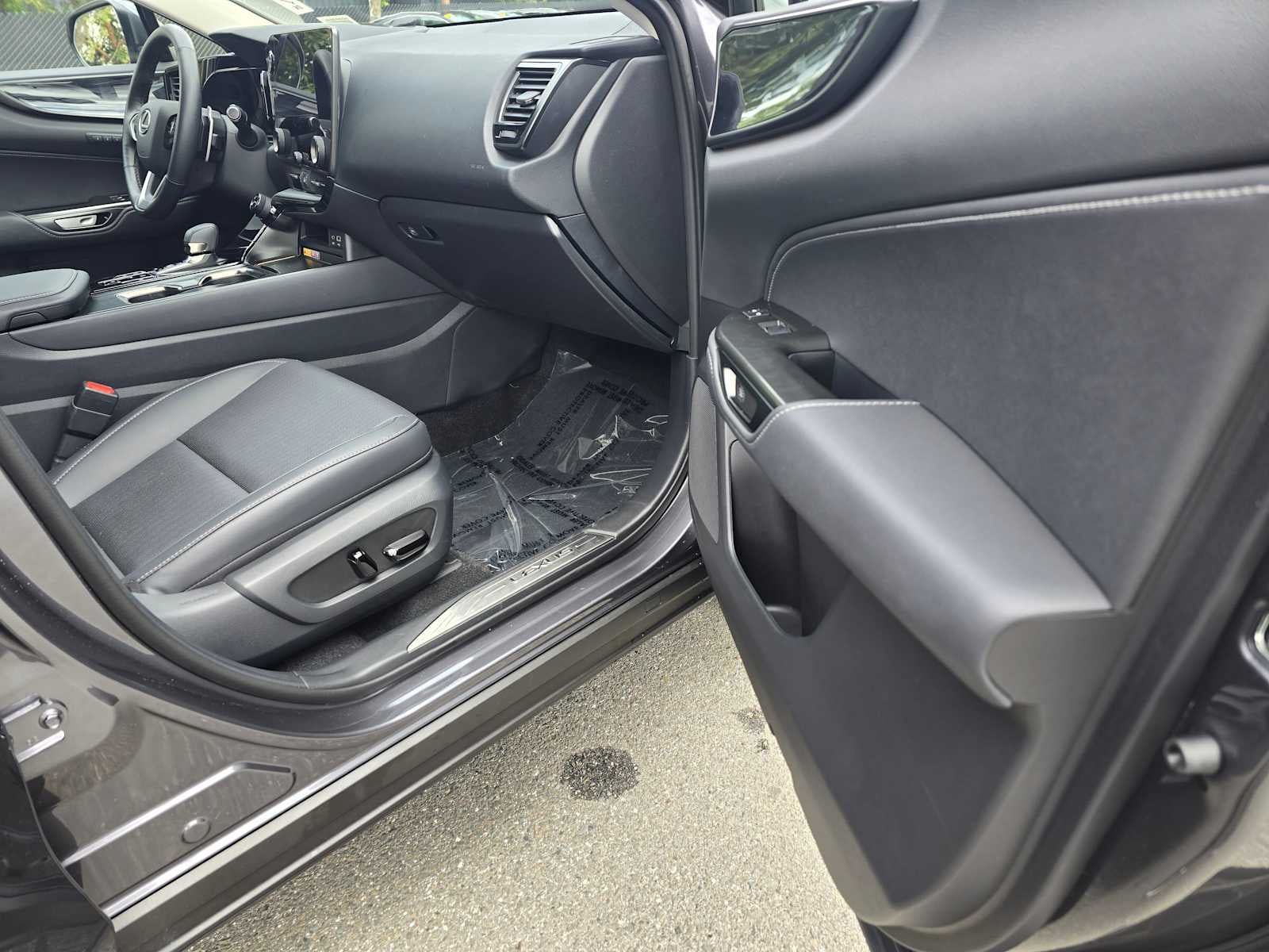 2025 Lexus NX 350h PREMIUM