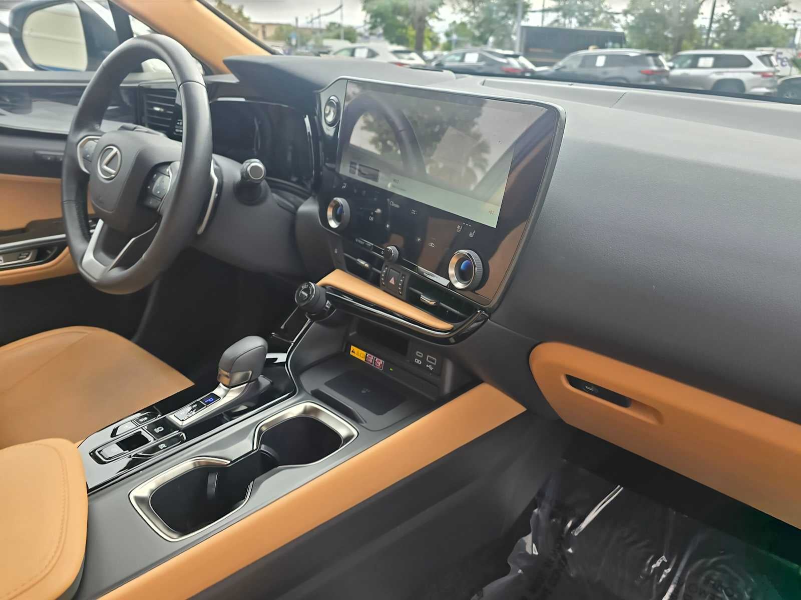 2024 Lexus NX 350h PREMIUM