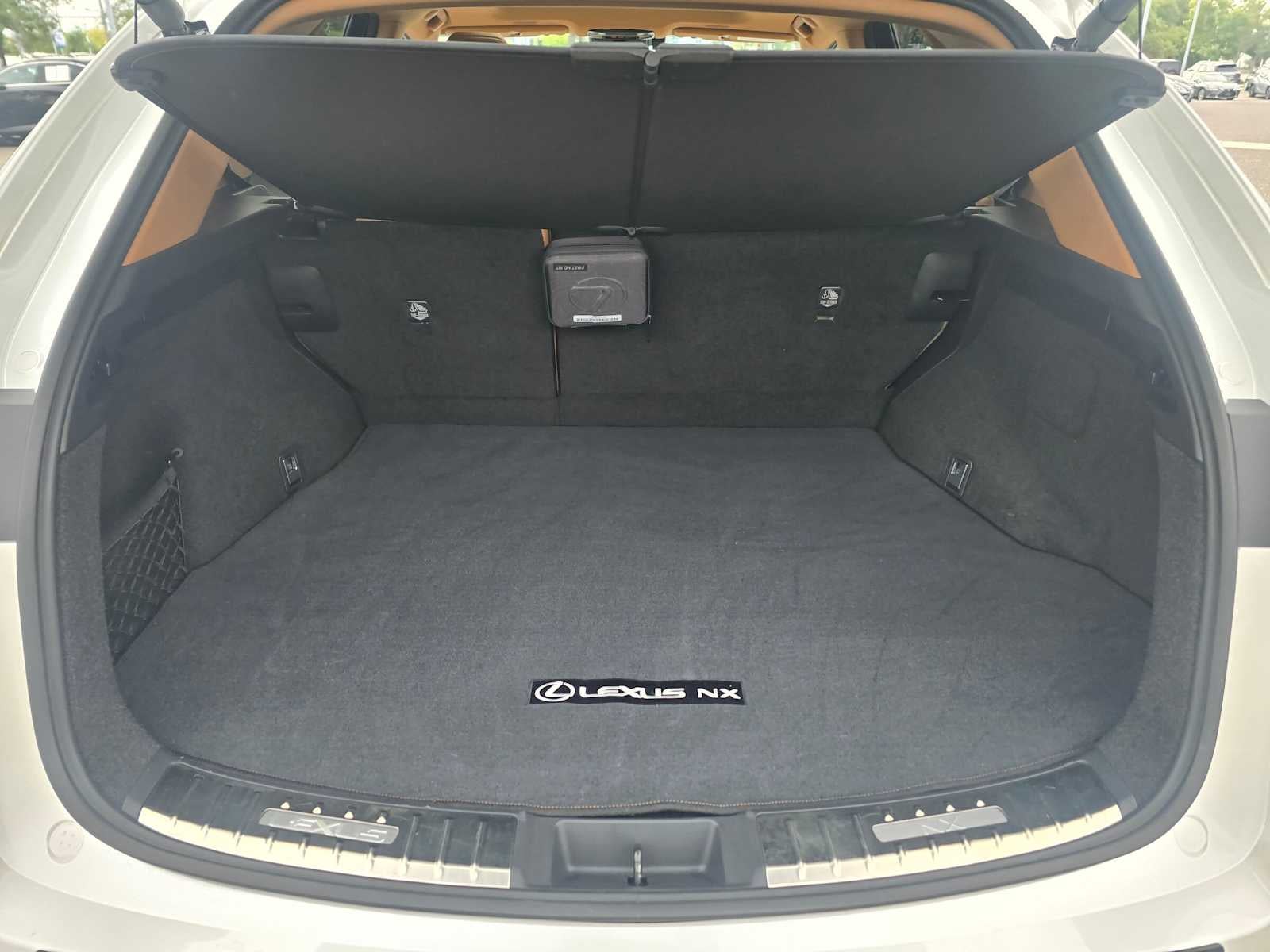 2024 Lexus NX 350h PREMIUM