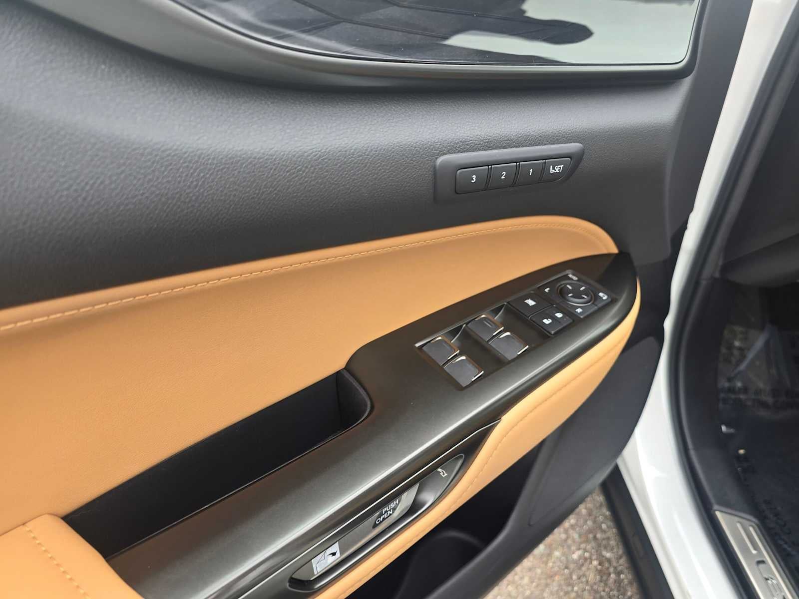 2024 Lexus NX 350h PREMIUM