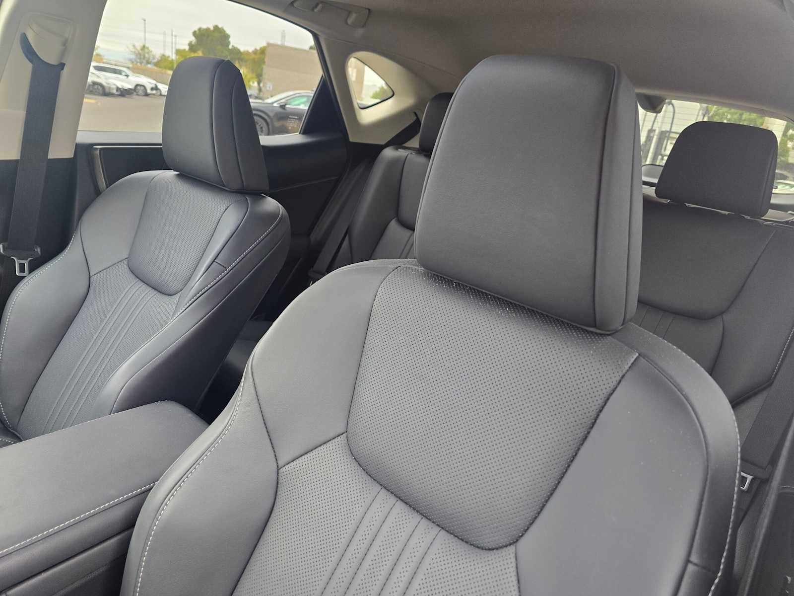 2026 Lexus NX 350h PREMIUM