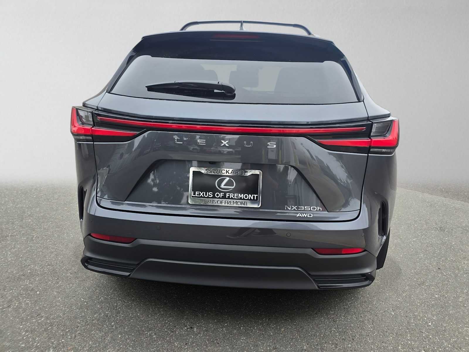 2026 Lexus NX 350h PREMIUM