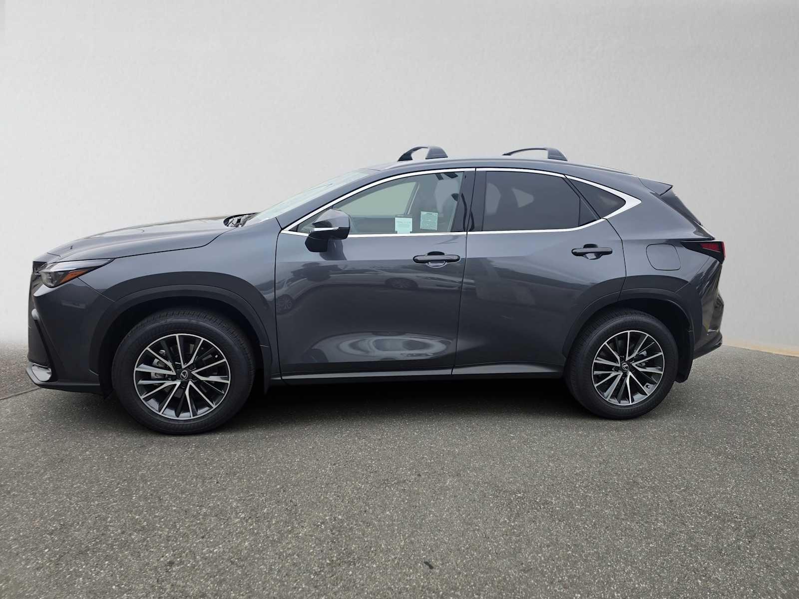 2026 Lexus NX 350h PREMIUM