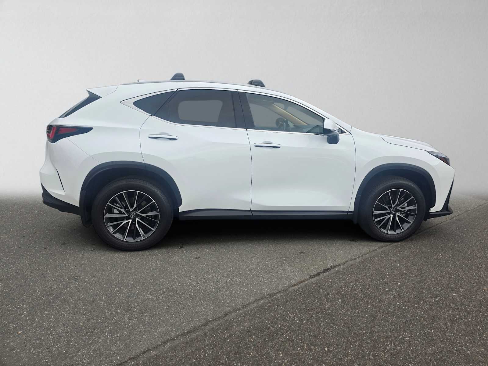 2026 Lexus NX 350h PREMIUM