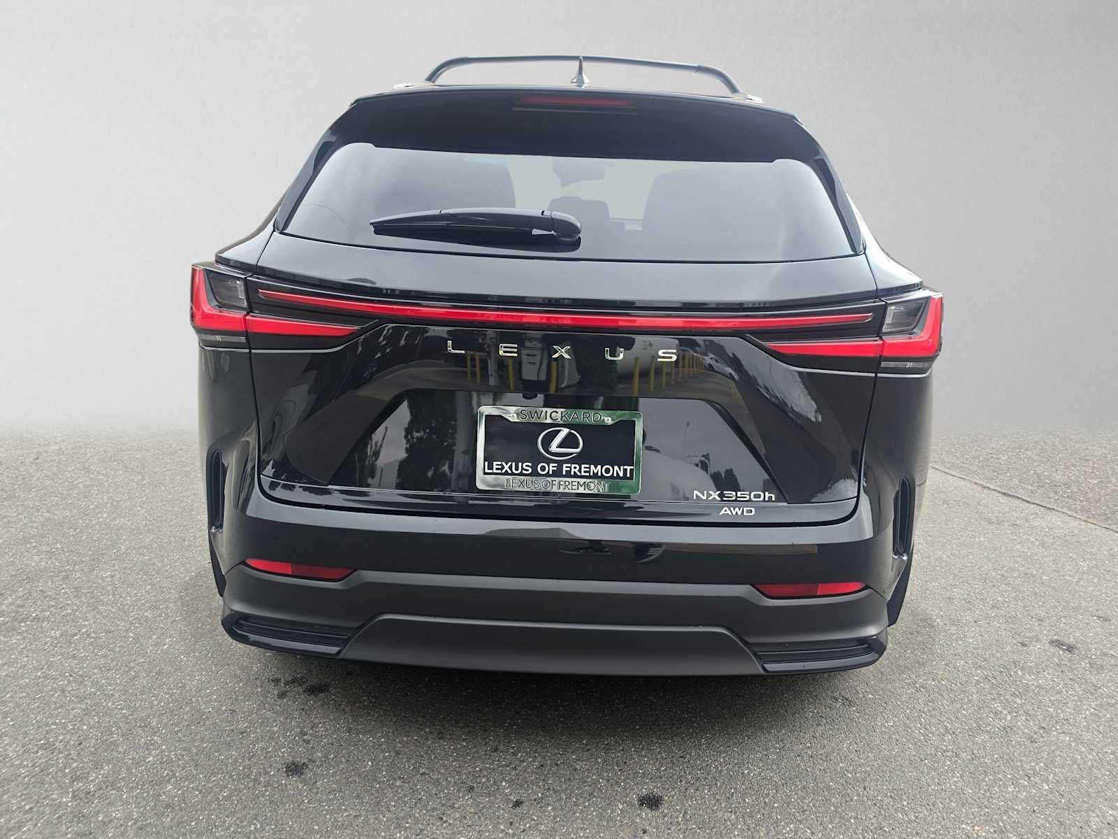 2026 Lexus NX 350h PREMIUM