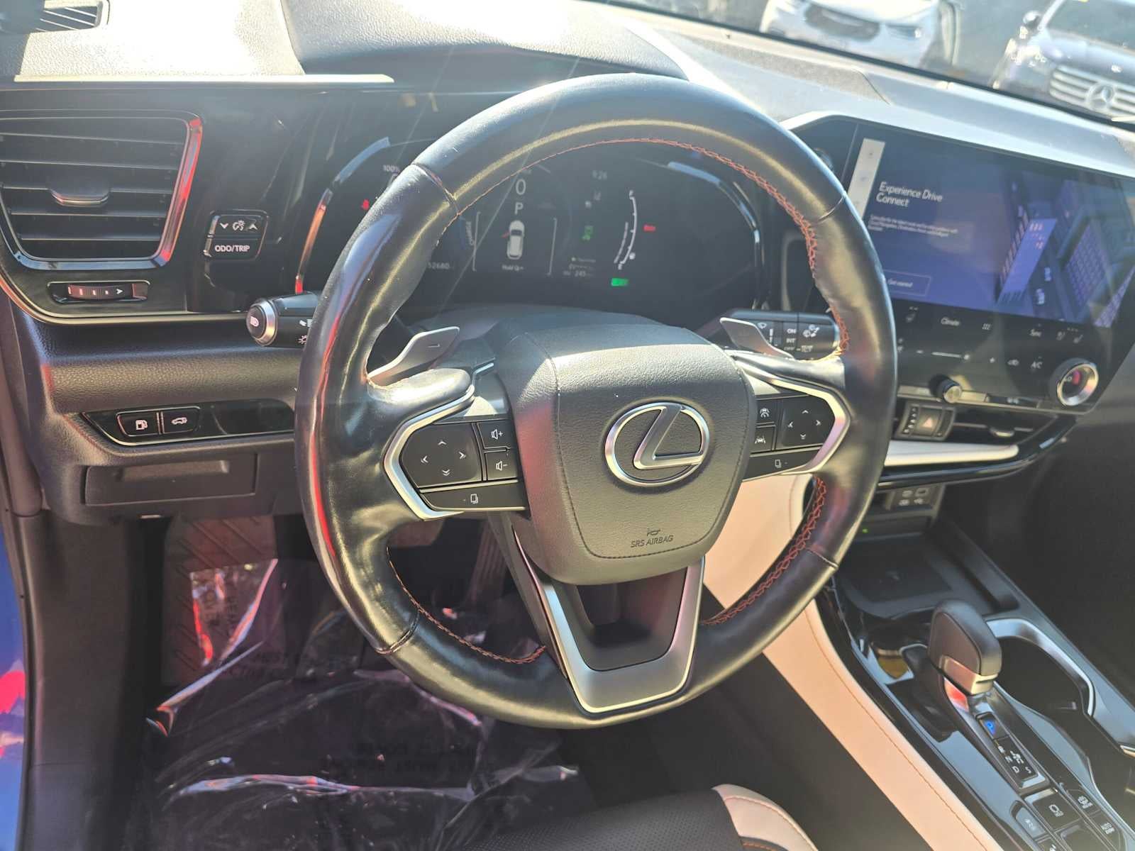 2022 Lexus NX 450h PLUS AWD
