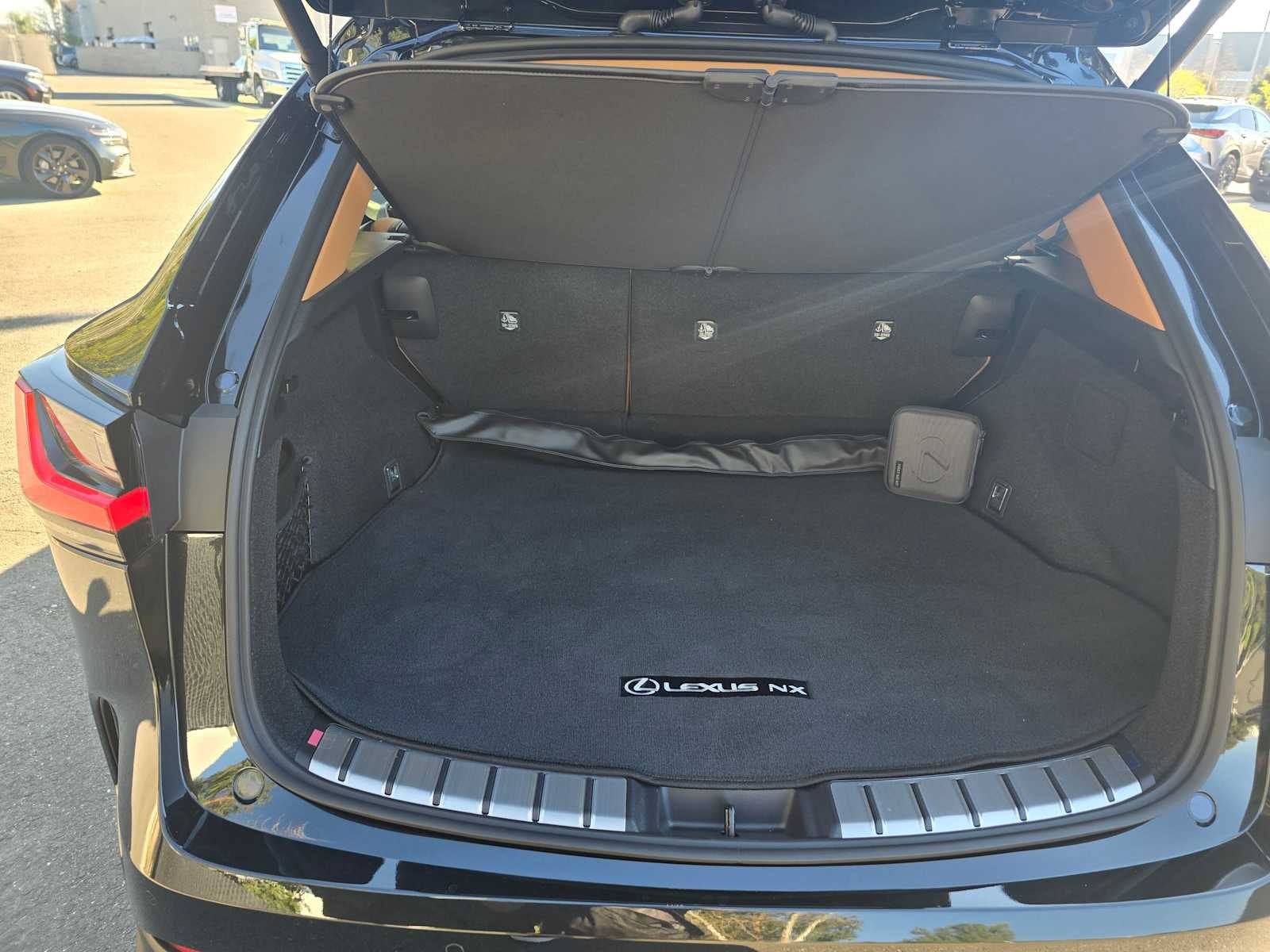 2026 Lexus NX 450h PLUS LUXURY AWD