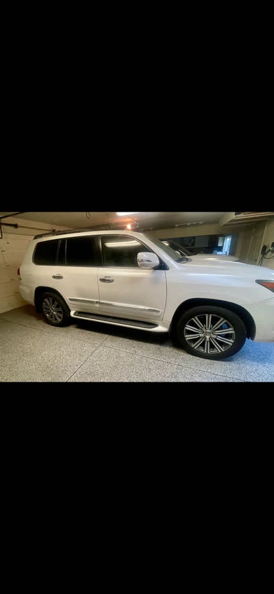 2013 Lexus LX 570 4WD 4dr