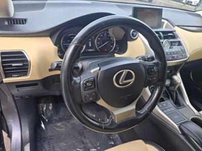 2015 Lexus NX 300h FWD 4dr