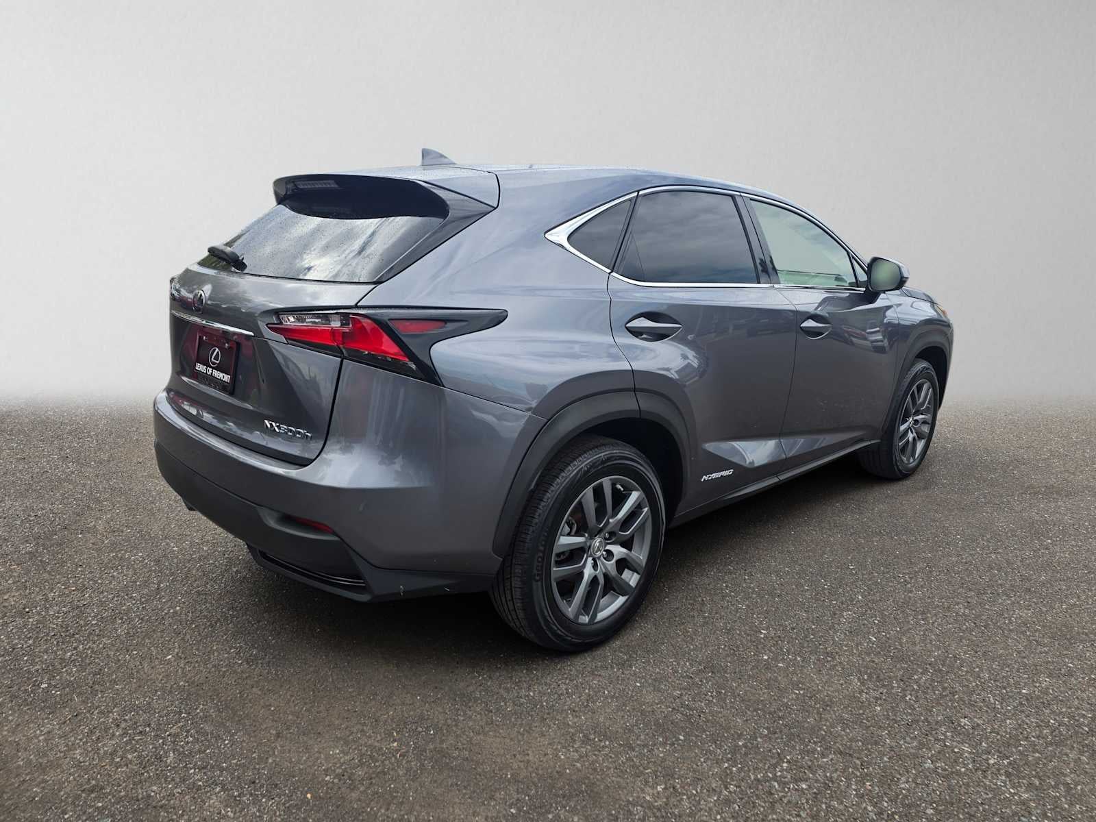 2015 Lexus NX 300h FWD 4dr