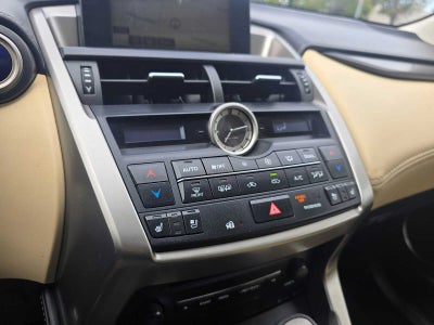 2015 Lexus NX 300h FWD 4dr