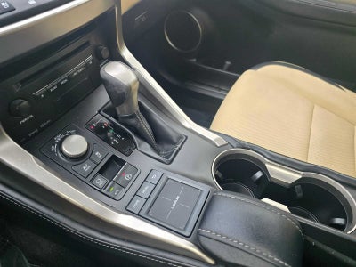 2015 Lexus NX 300h FWD 4dr