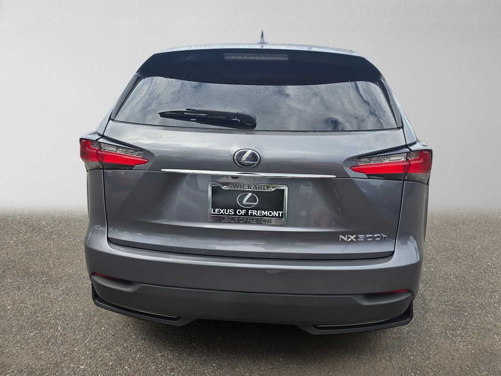 2015 Lexus NX 300h FWD 4dr