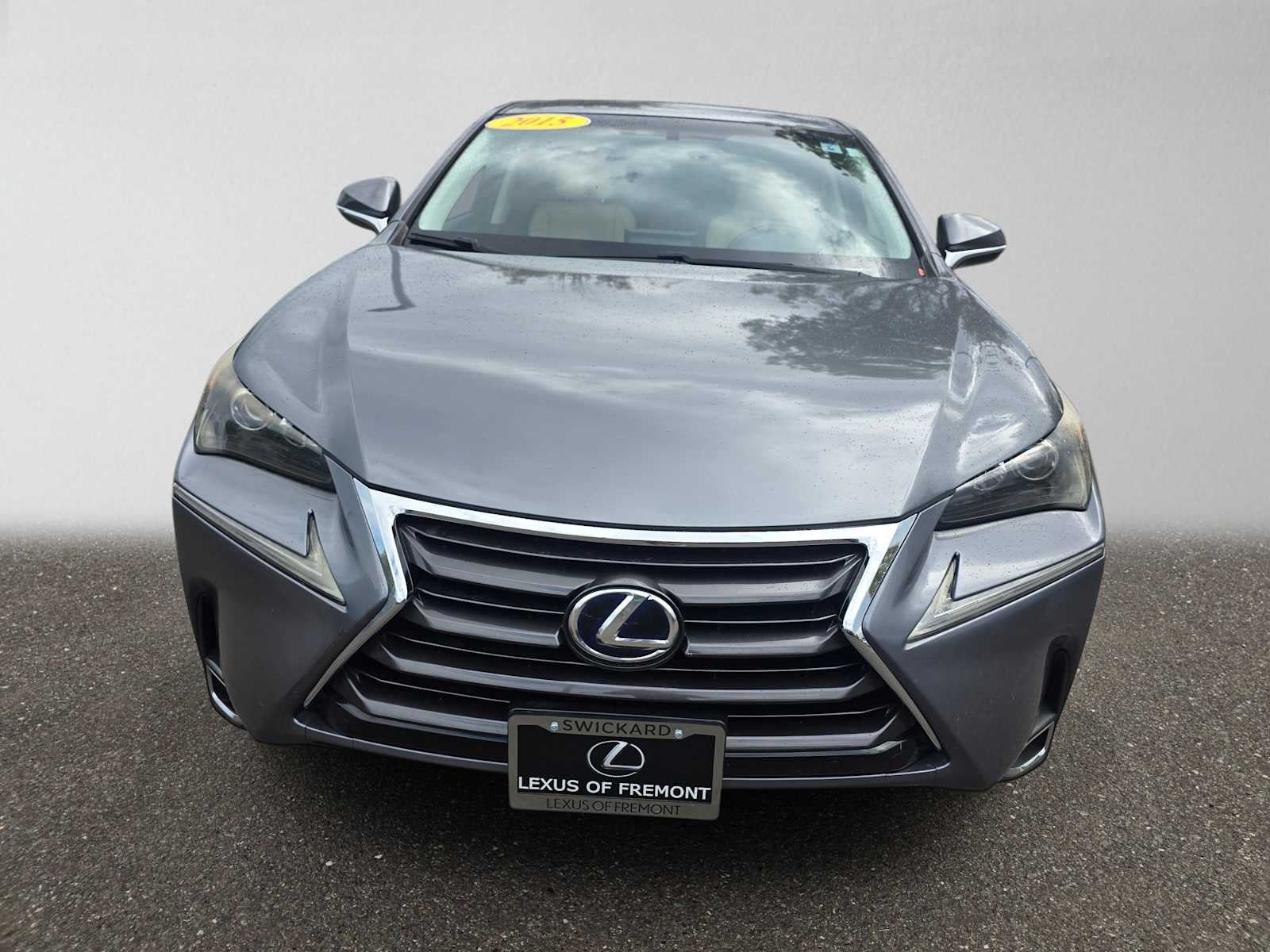 2015 Lexus NX 300h FWD 4dr