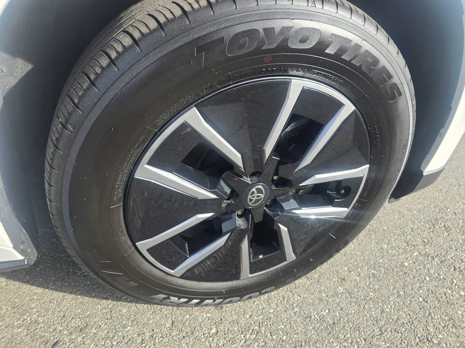 2026 Toyota bZ XLE Plus