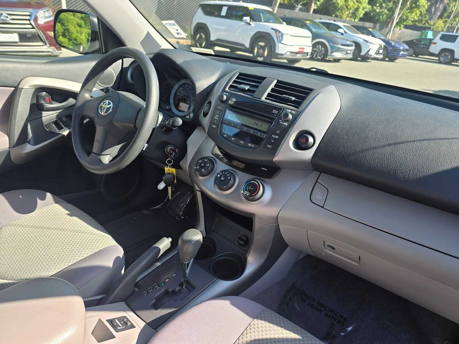 2008 Toyota RAV4 FWD 4dr 4-cyl 4-Spd AT (Natl)