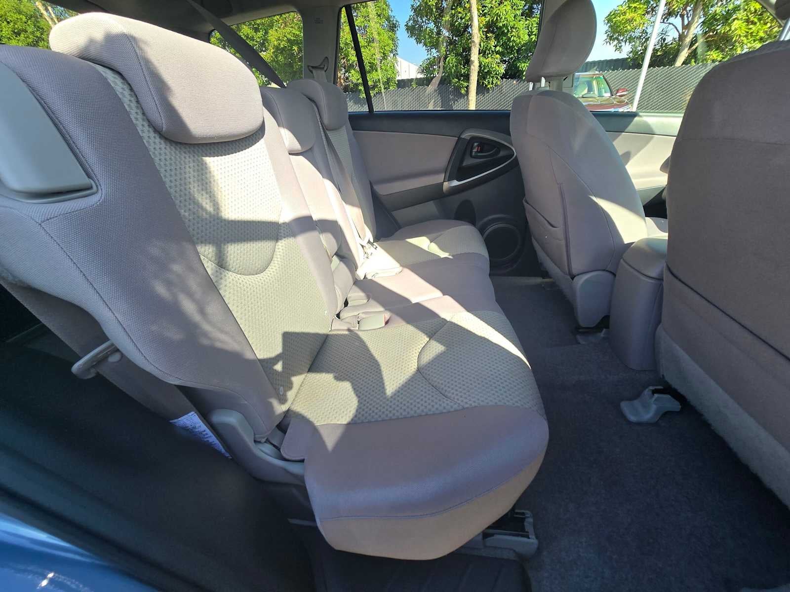 2008 Toyota RAV4 FWD 4dr 4-cyl 4-Spd AT (Natl)