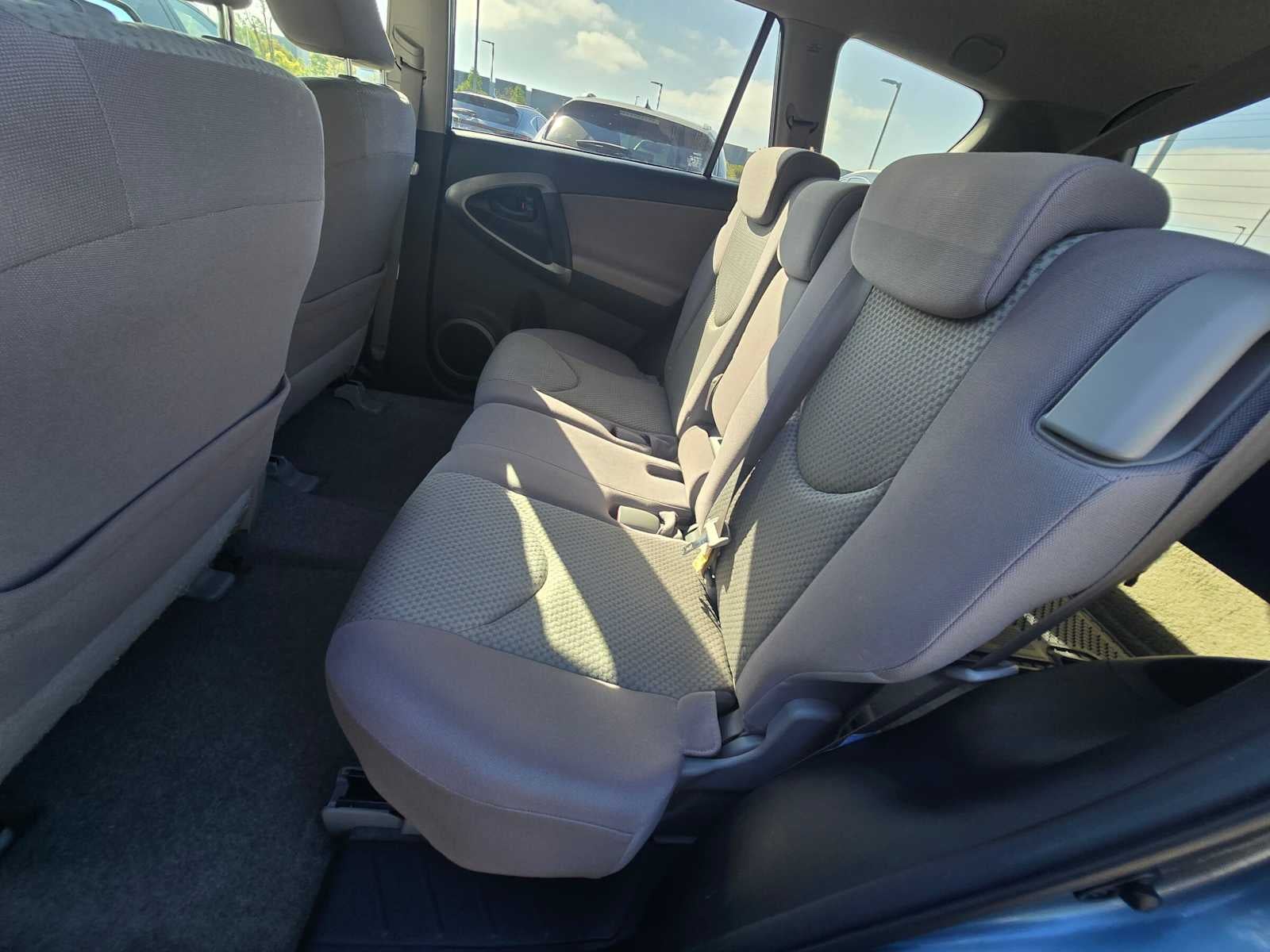2008 Toyota RAV4 FWD 4dr 4-cyl 4-Spd AT (Natl)