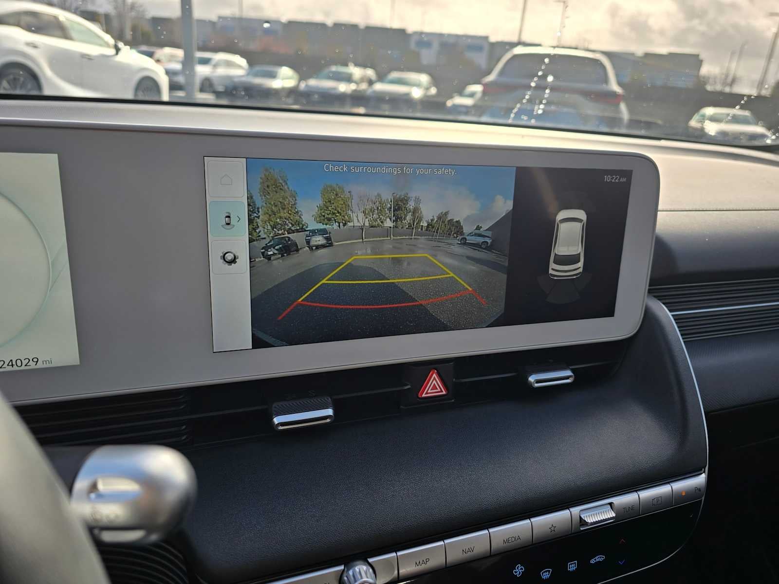 2024 Hyundai IONIQ 5 SEL