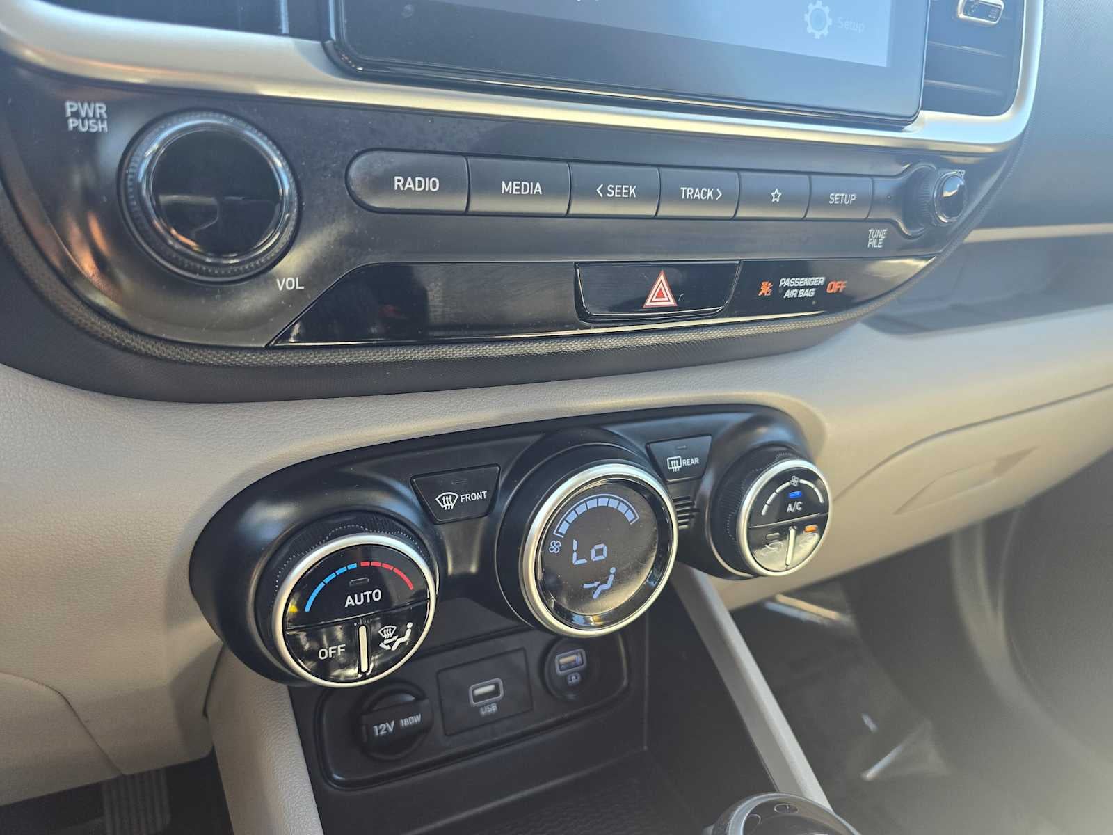 2020 Hyundai Venue SEL