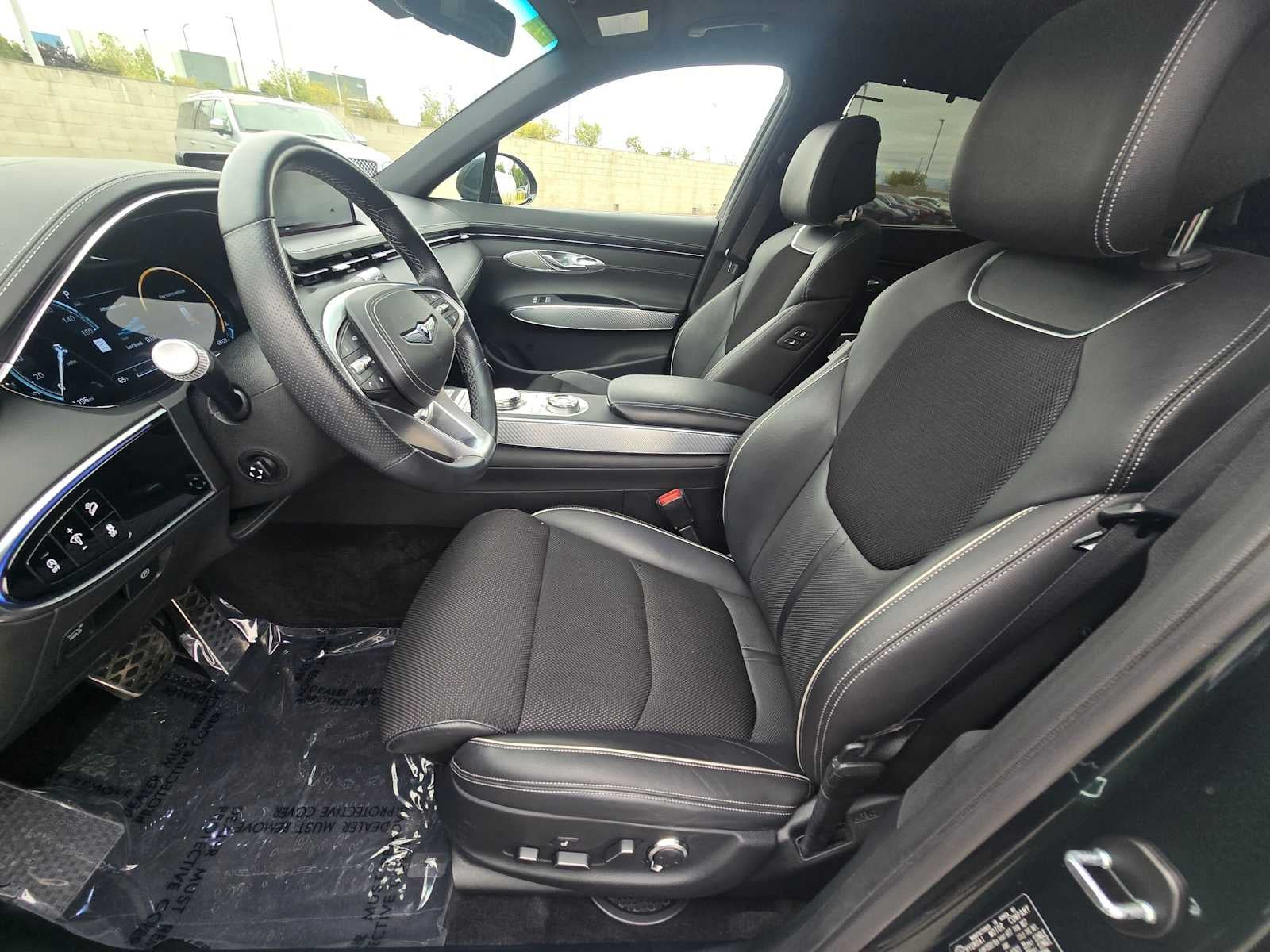 2023 Genesis GV70 2.5T