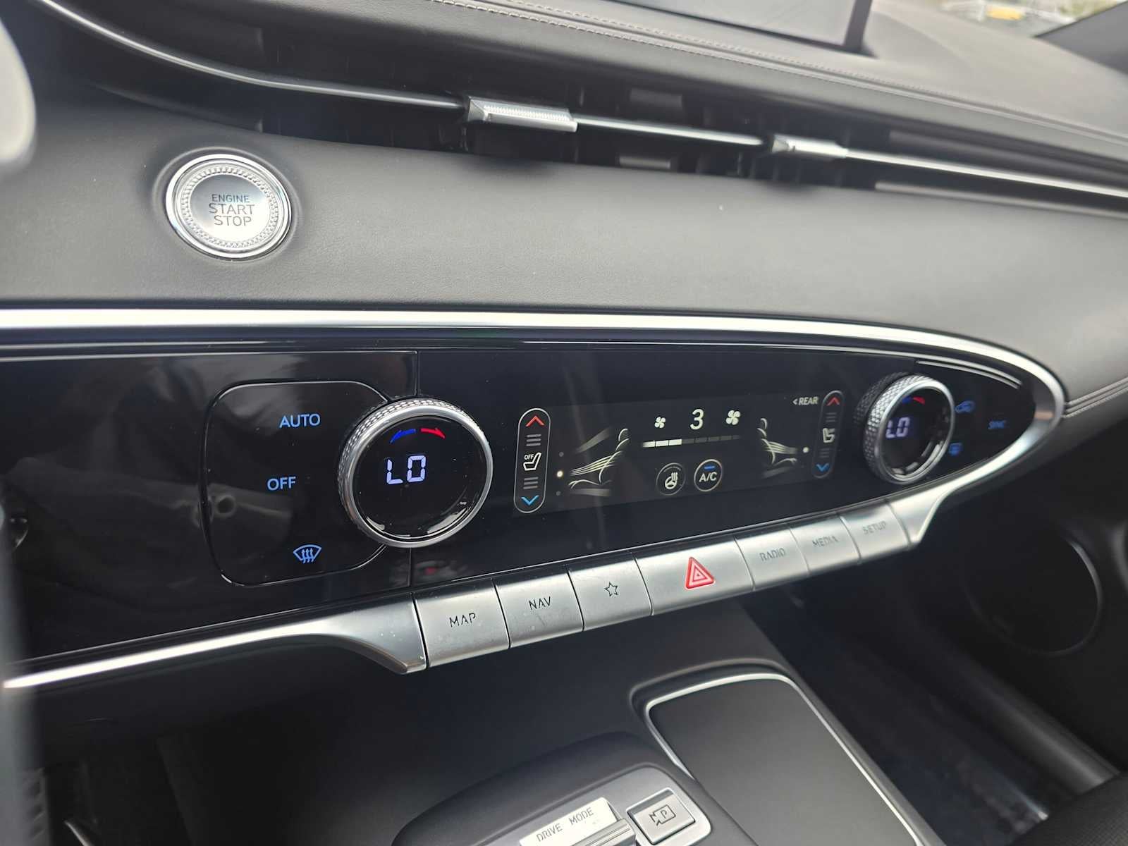 2023 Genesis GV70 2.5T