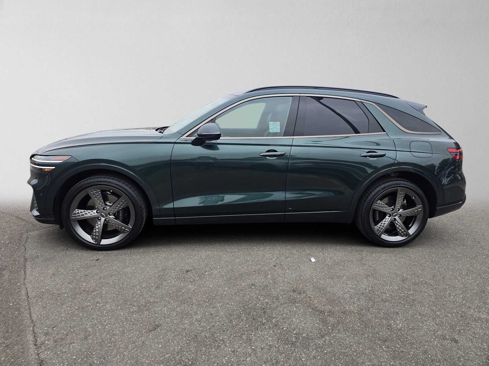 2023 Genesis GV70 2.5T