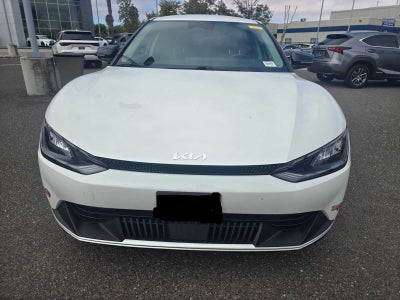 2024 Kia EV6 Light