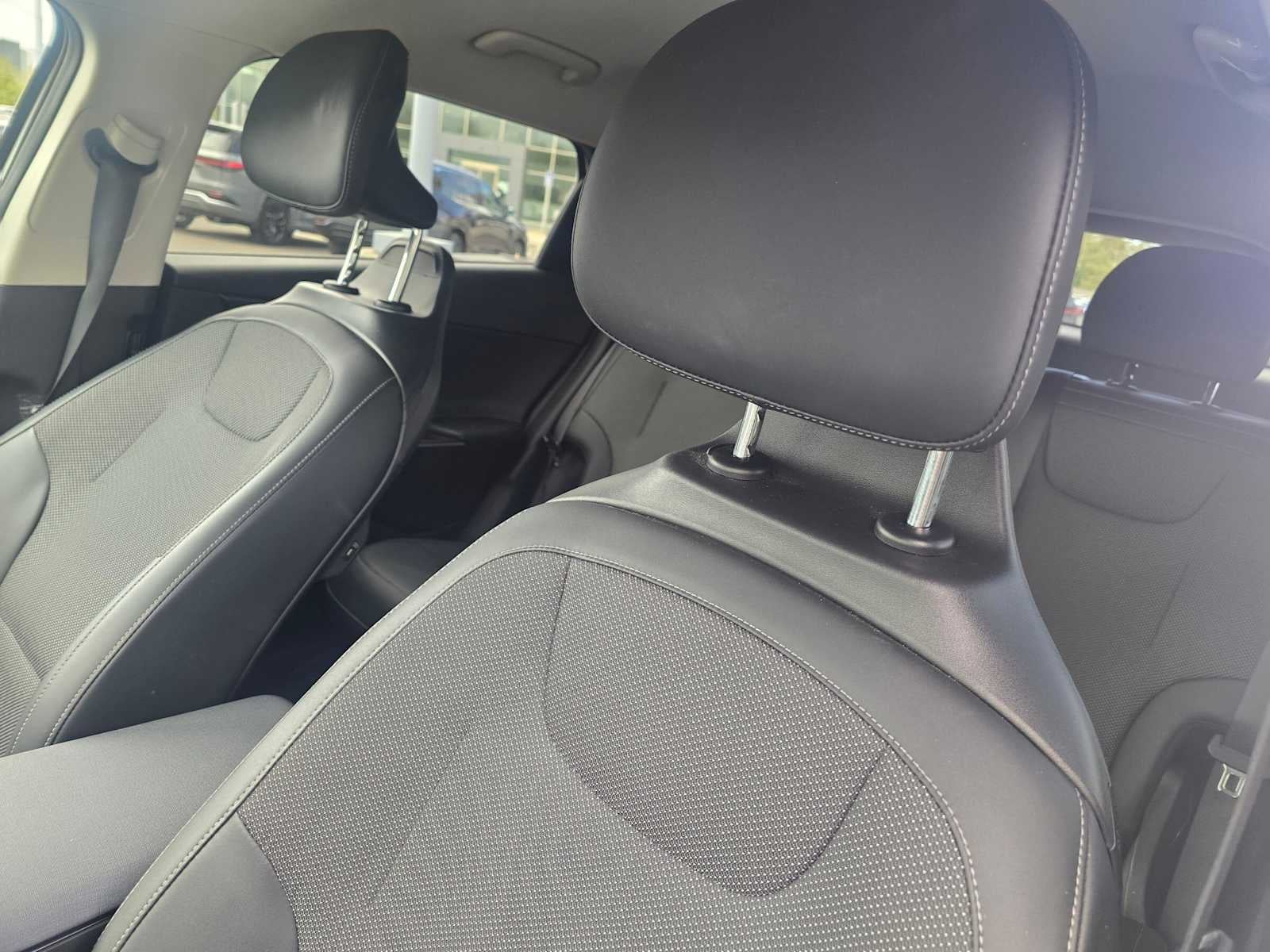2024 Kia EV6 Light