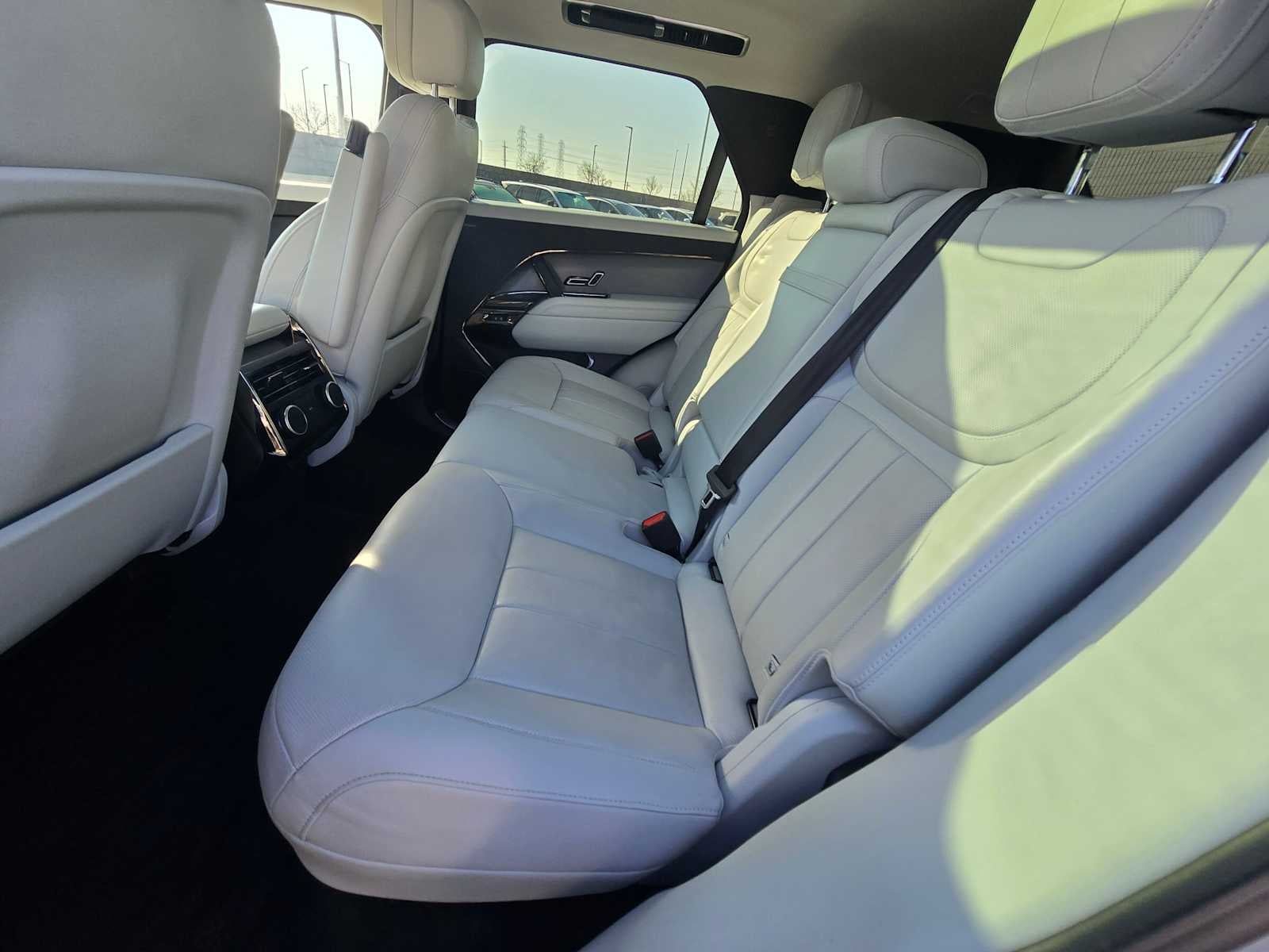 2024 Land Rover Range Rover Sport SE