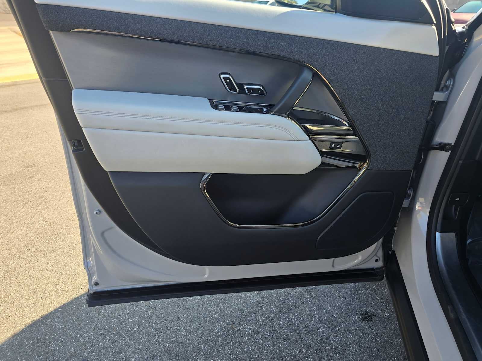 2024 Land Rover Range Rover Sport SE