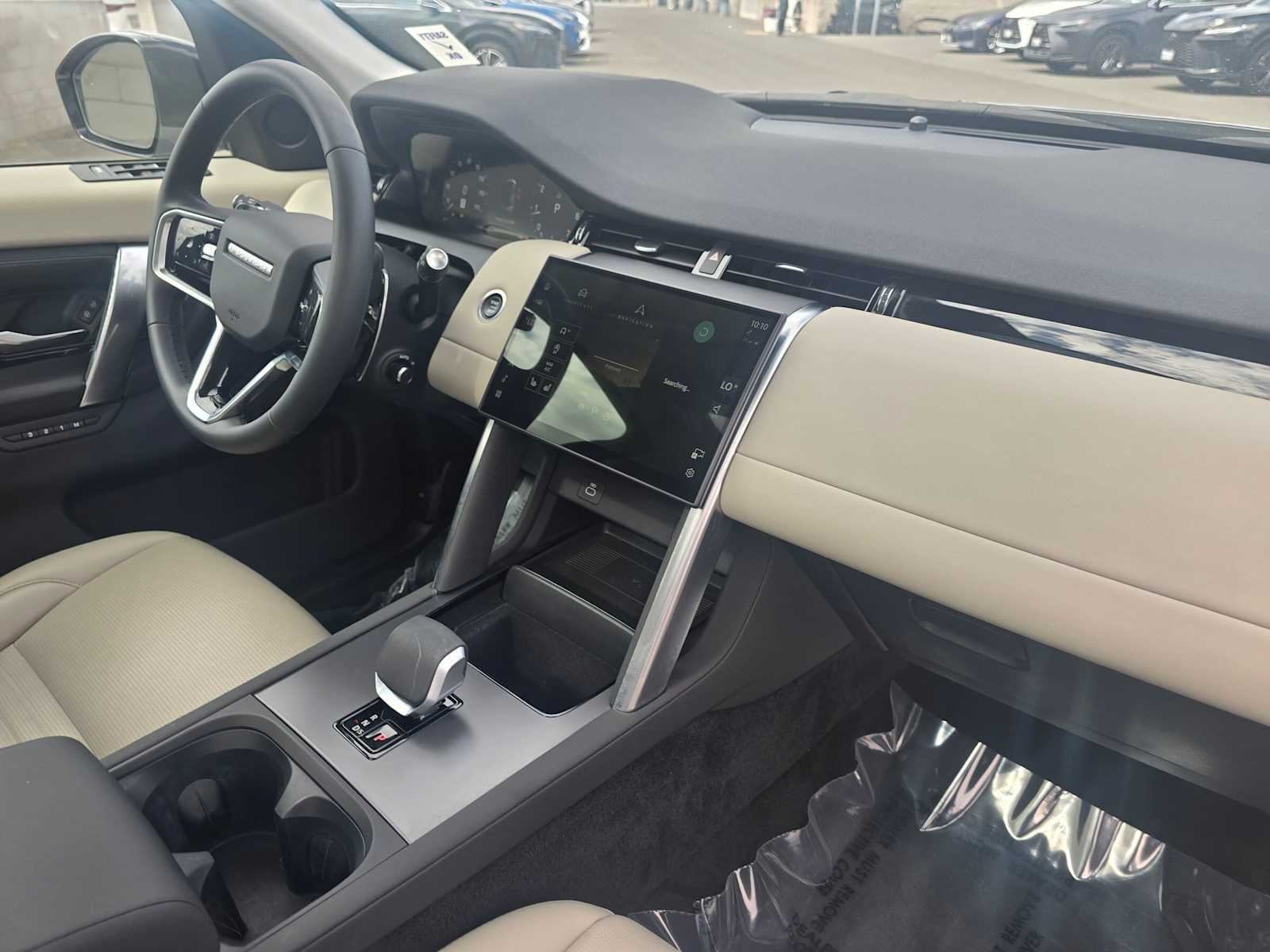 2025 Land Rover Discovery Sport S - Photo 11