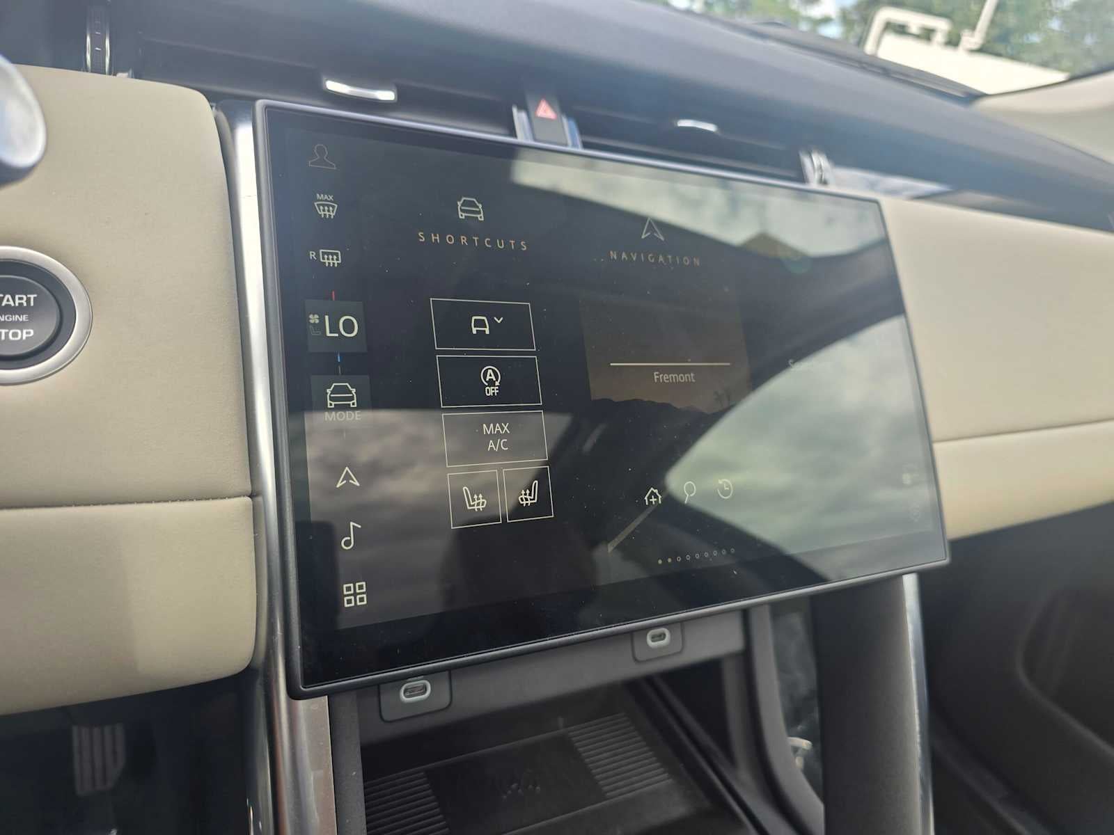 2025 Land Rover Discovery Sport S