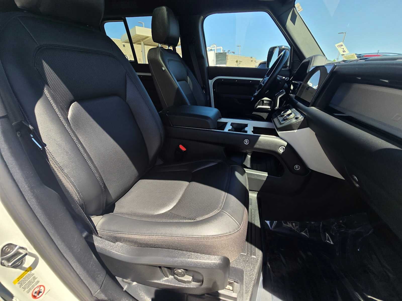 2025 Land Rover Defender S