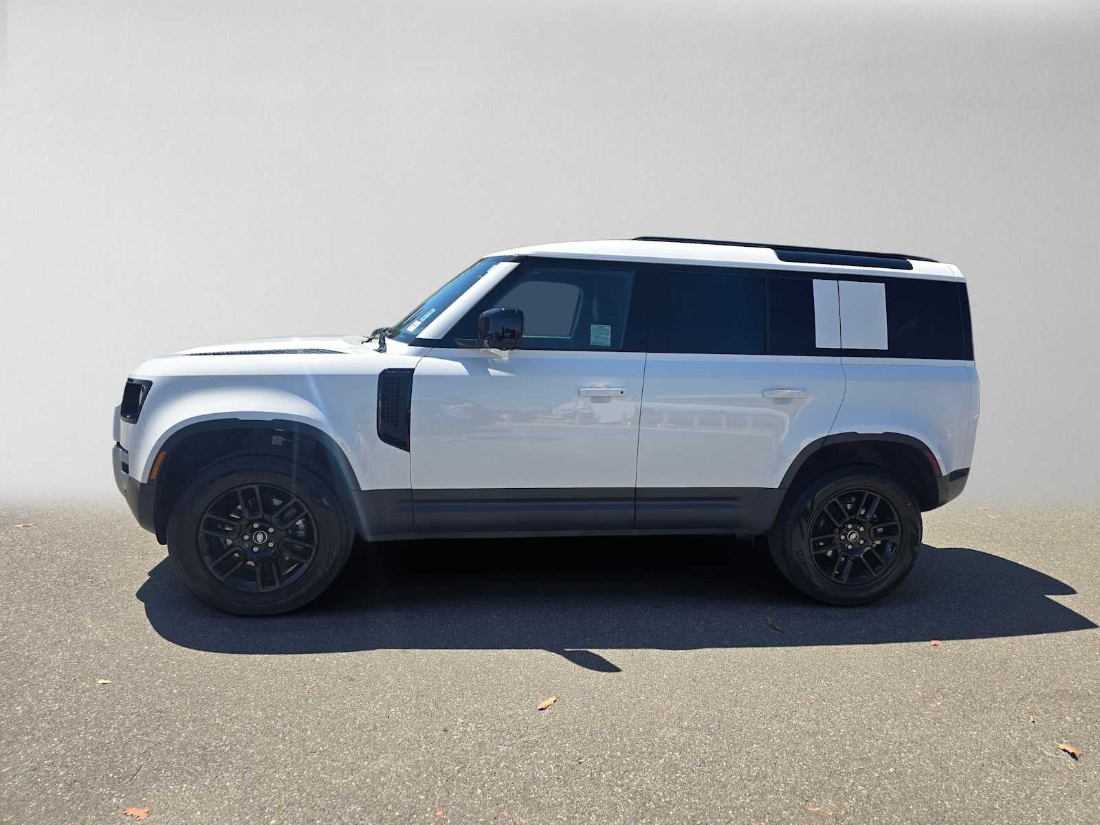 2025 Land Rover Defender S